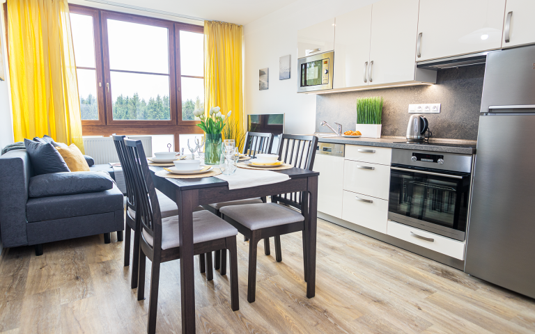 Apartmán 32 - Čtyřlůžkové apartmá s rozkládací pohovkou